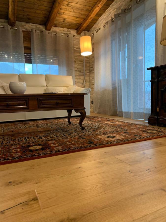 Aparthotel Mansarda La Soffitta à Domegge di Cadore Extérieur photo