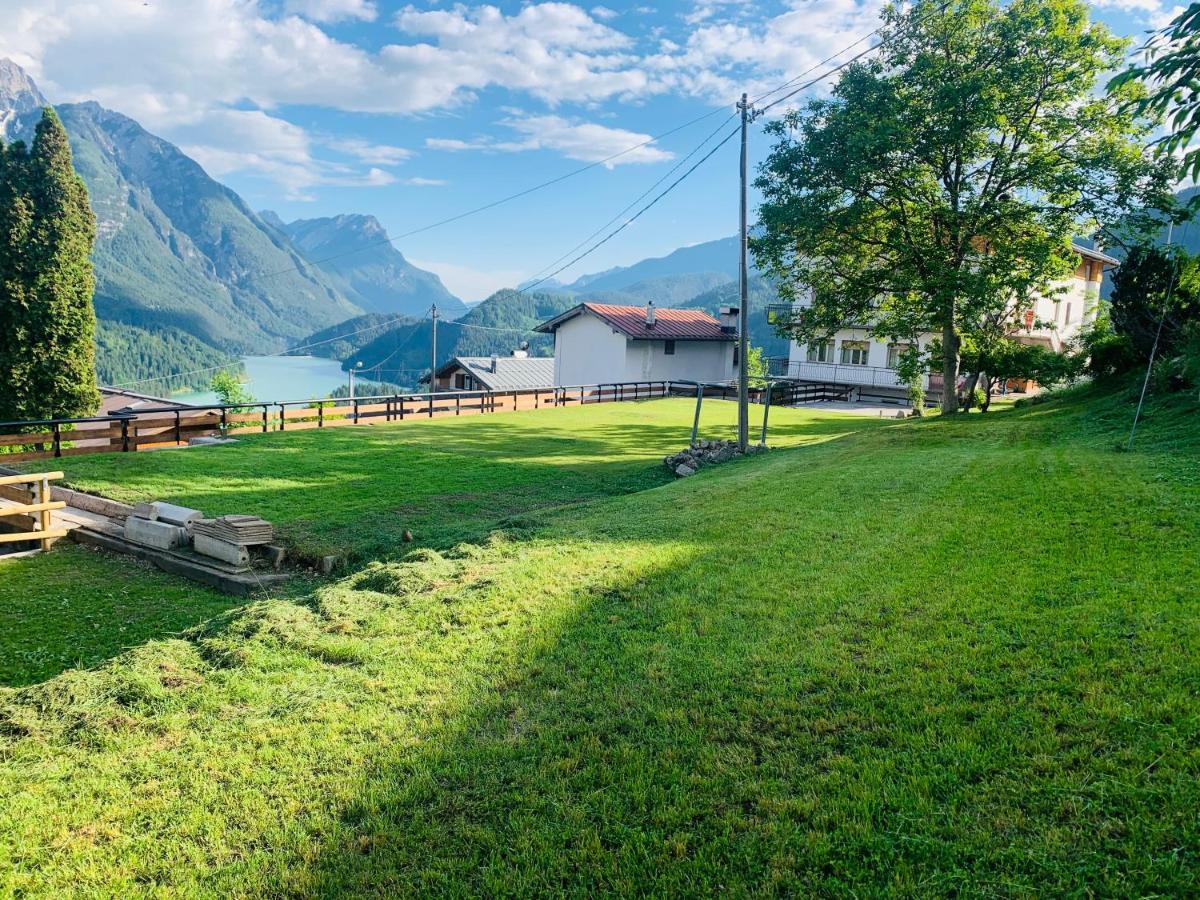 Aparthotel Mansarda La Soffitta à Domegge di Cadore Extérieur photo