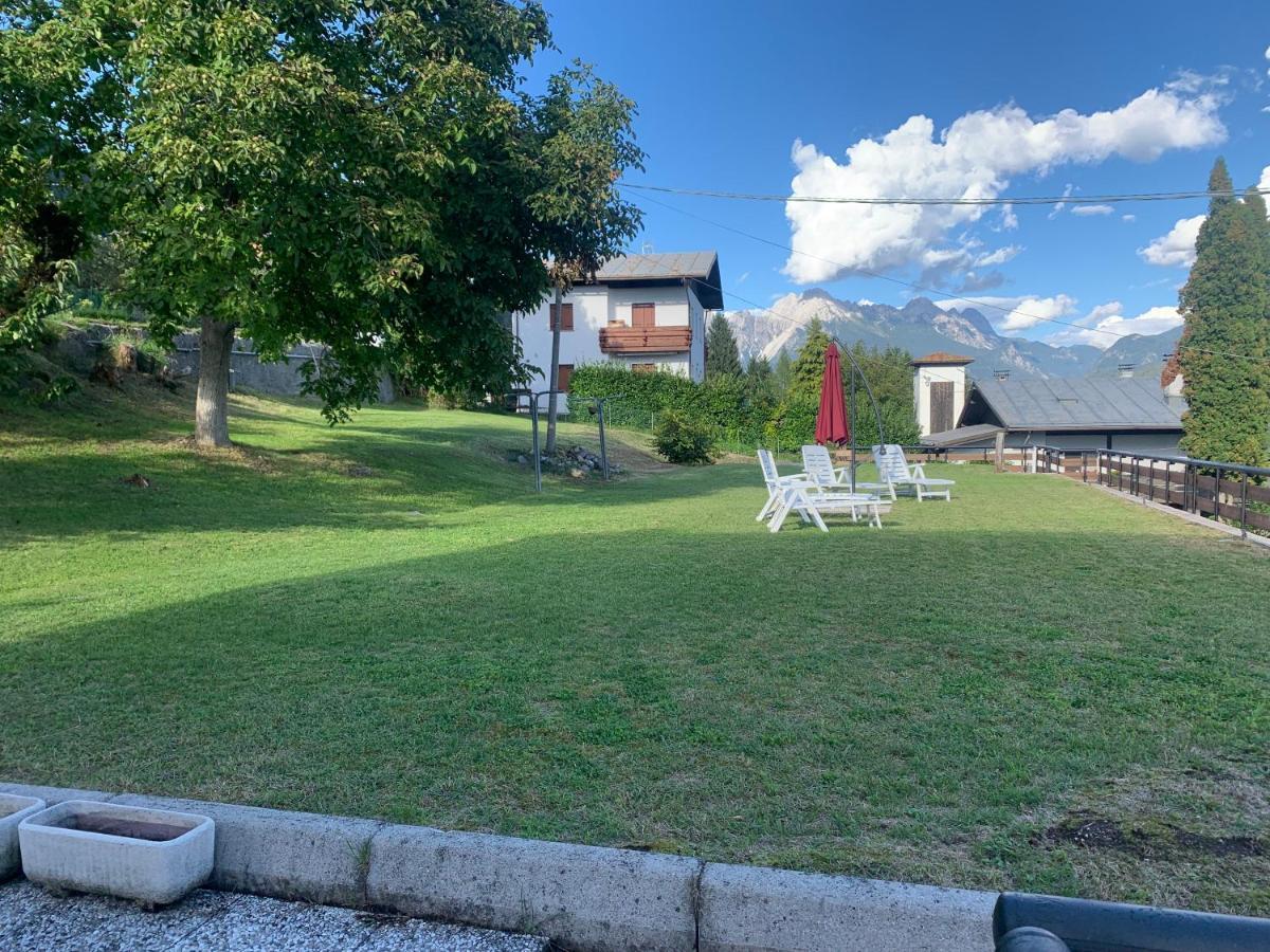 Aparthotel Mansarda La Soffitta à Domegge di Cadore Extérieur photo