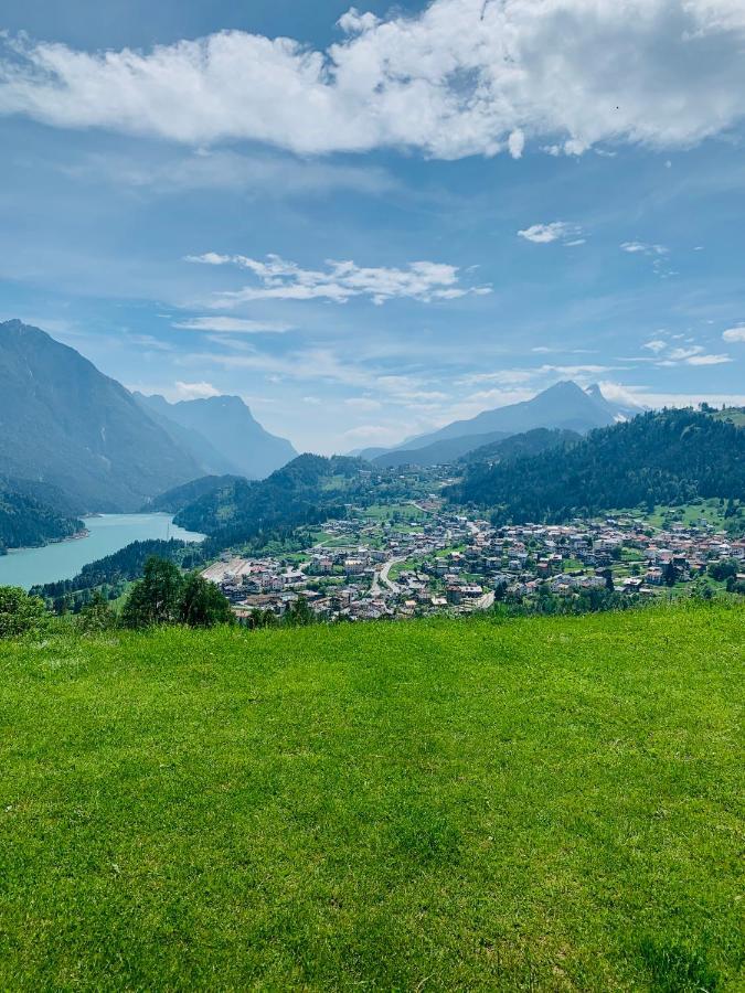 Aparthotel Mansarda La Soffitta à Domegge di Cadore Extérieur photo