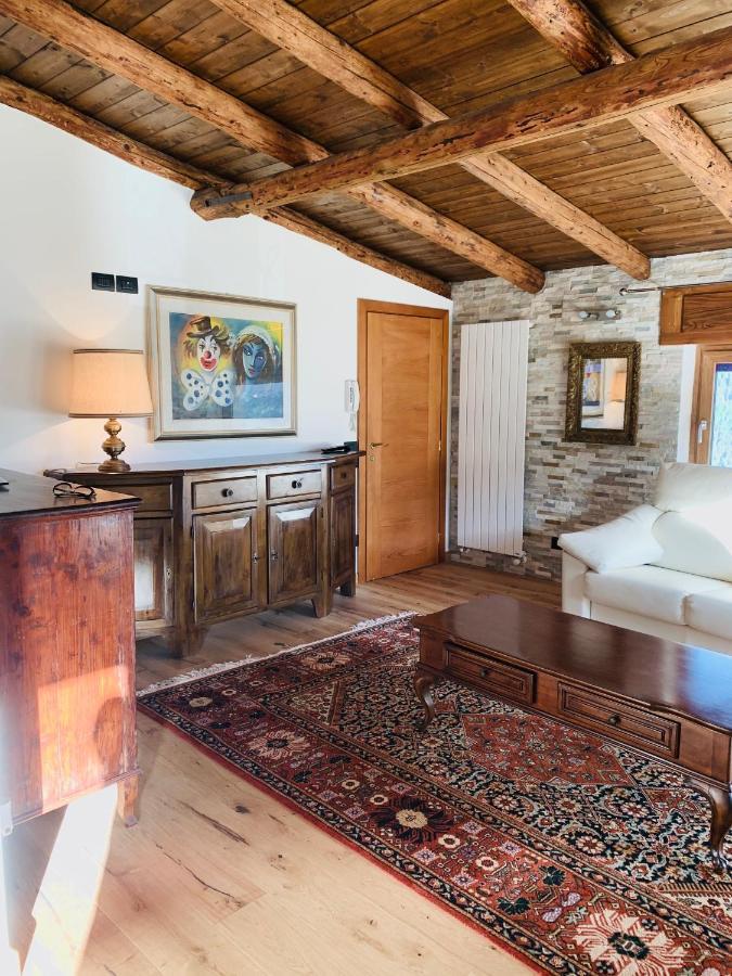 Aparthotel Mansarda La Soffitta à Domegge di Cadore Extérieur photo